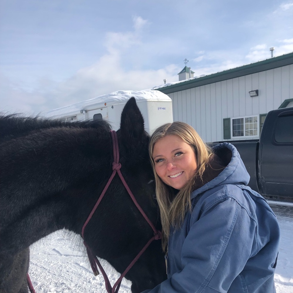 Meet your Posher, Lexi